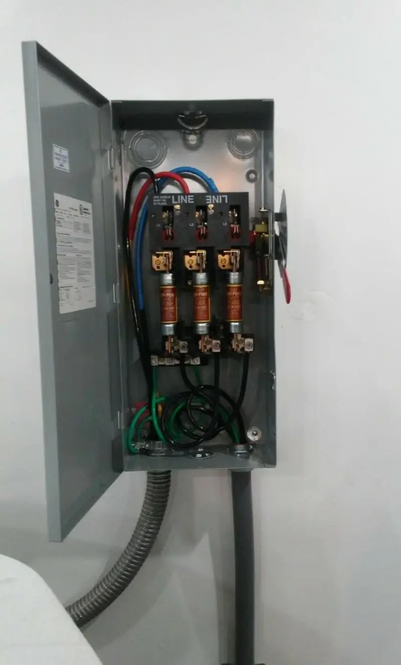 Three-phase disconnect switch installed for Electrical Wiring & Rewiring in Raymore